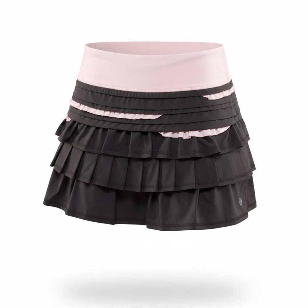 Lululemon back on track skort. Ruffles.